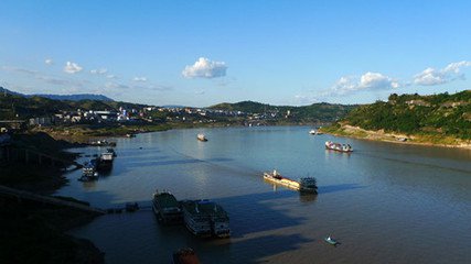 交通运输部修改国内水路运输管理规定
